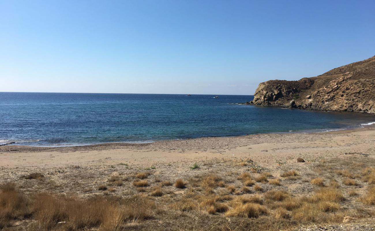 Lampsa Beach'in fotoğrafı çakıl ile kum yüzey ile