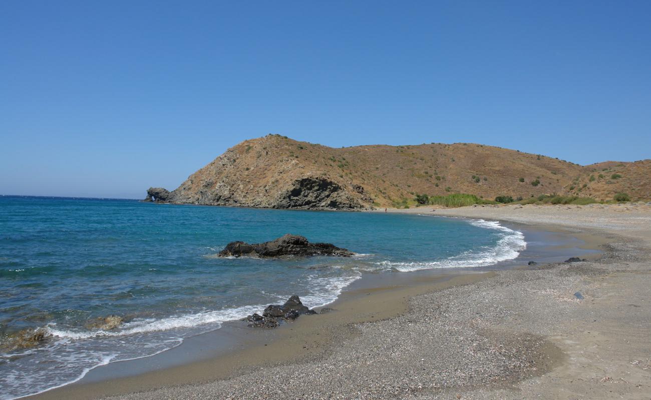 Koiliani Beach II'in fotoğrafı gri kum ve çakıl yüzey ile