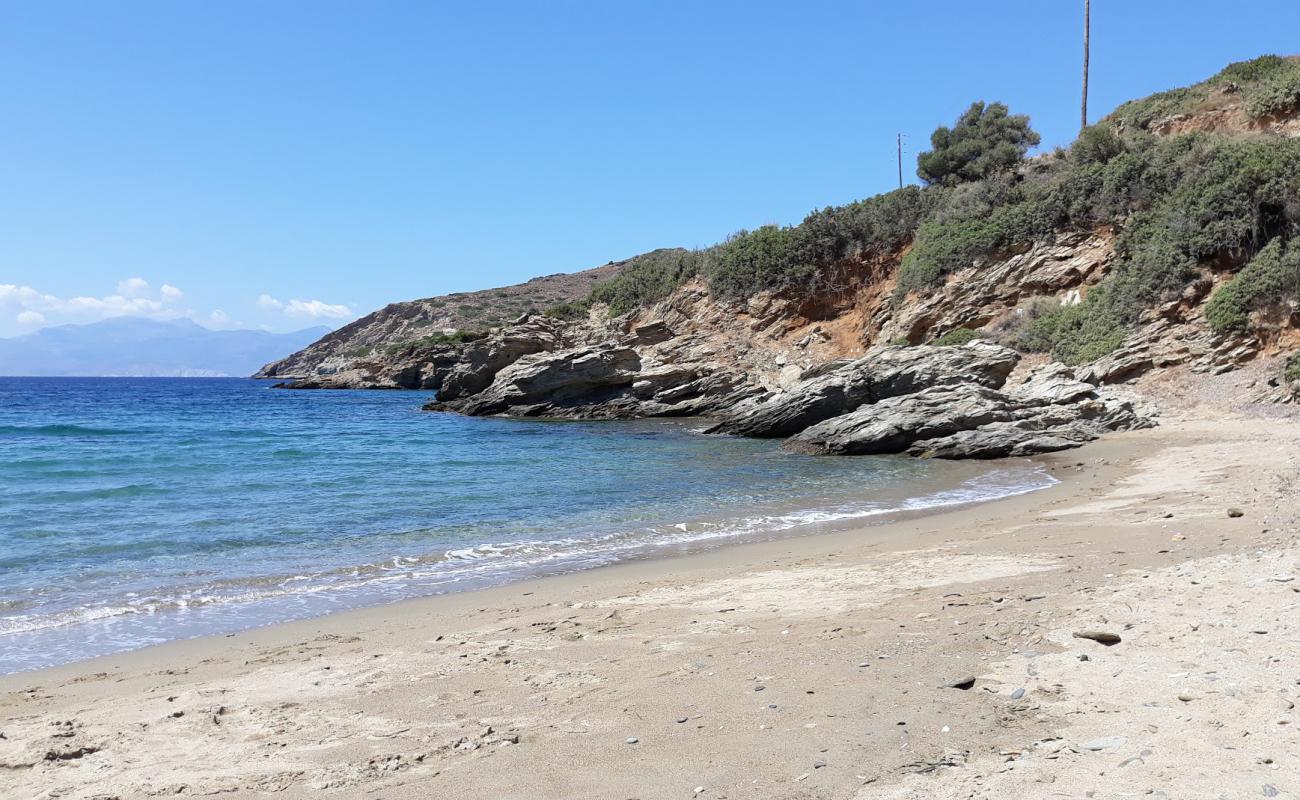 Kourtali Beach'in fotoğrafı parlak kum yüzey ile