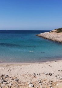 Antiparos Adası