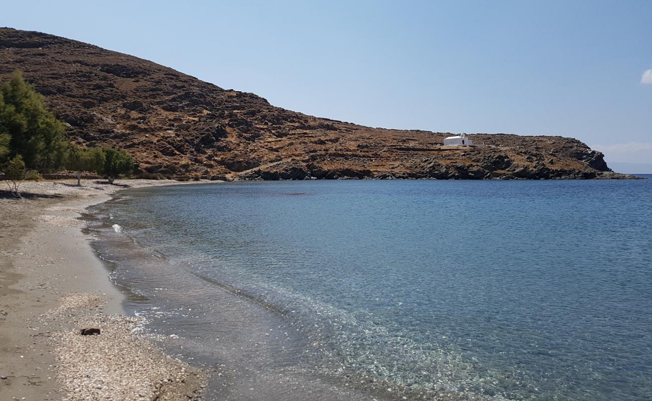 Paralia Ag. Ioannis'in fotoğrafı açık bej kum yüzey ile