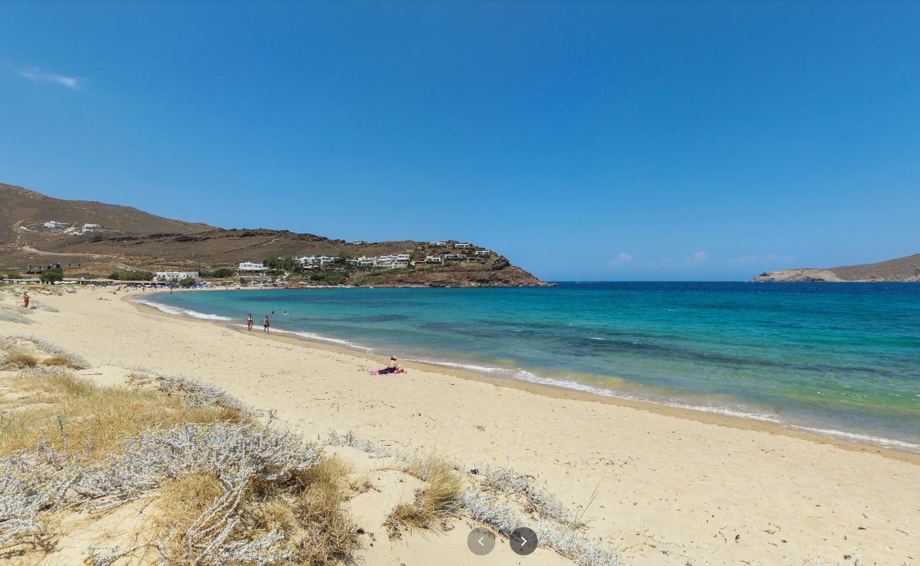 Panormos beach'in fotoğrafı ve yerleşim