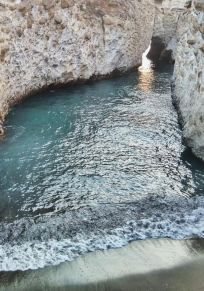 Milos Adası