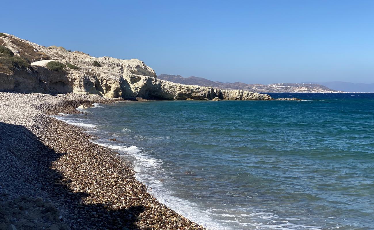 Kolimpisionas beach'in fotoğrafı hafif çakıl yüzey ile