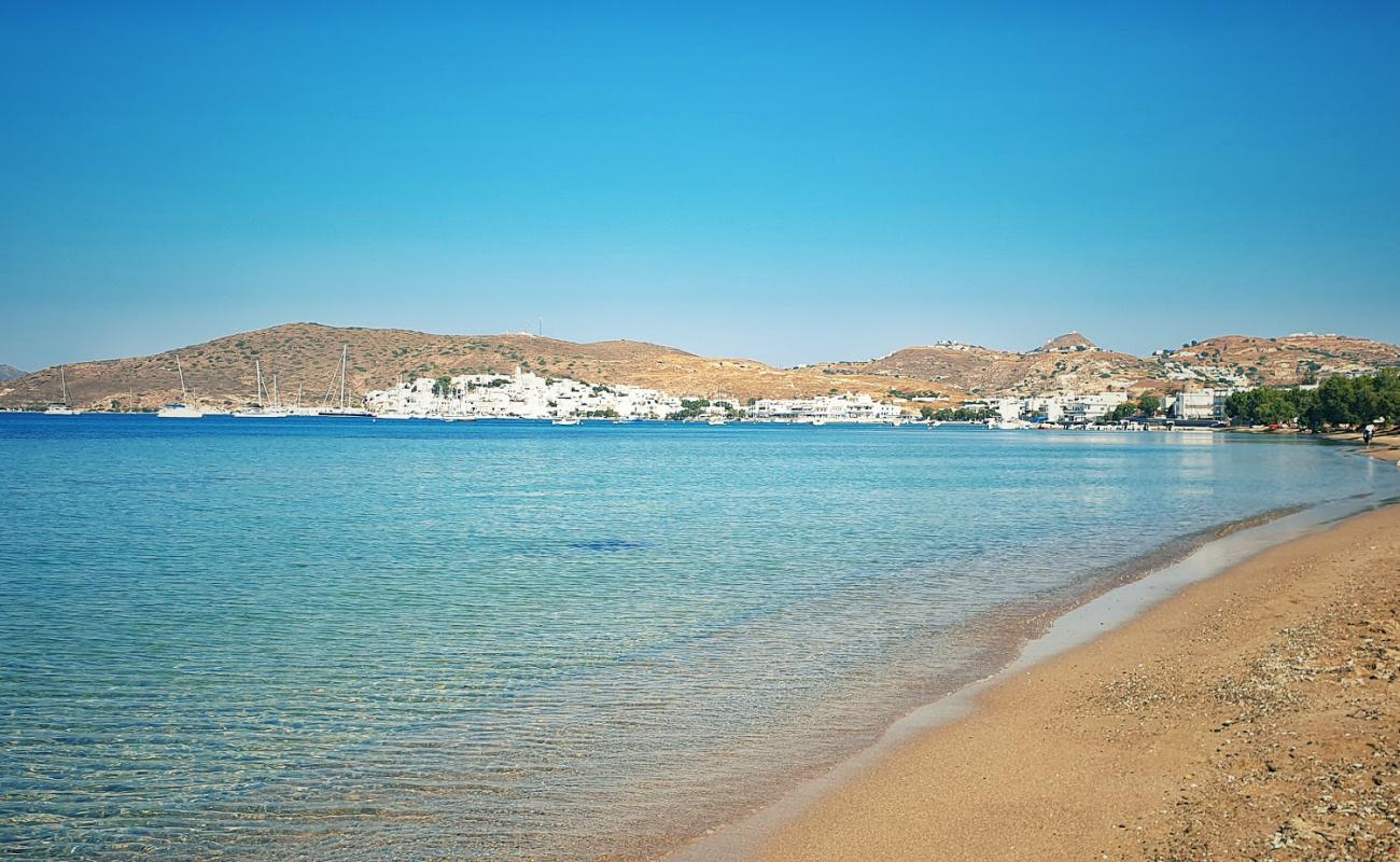 Papikinou beach'in fotoğrafı parlak kum yüzey ile