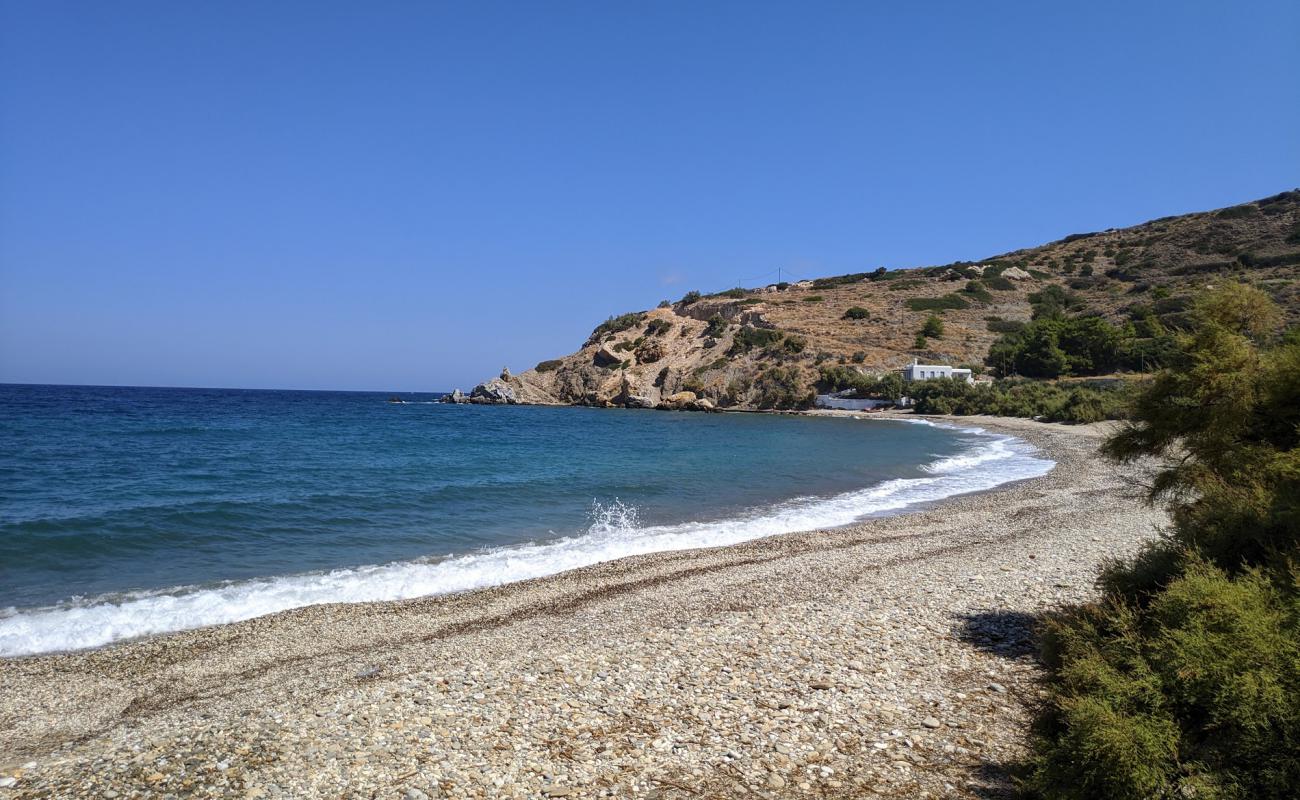 Paralia Avraam'in fotoğrafı bej çakıl yüzey ile