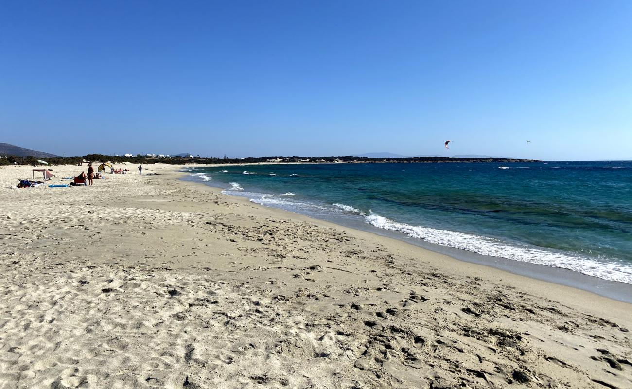 Glyfada Plajı'in fotoğrafı parlak ince kum yüzey ile