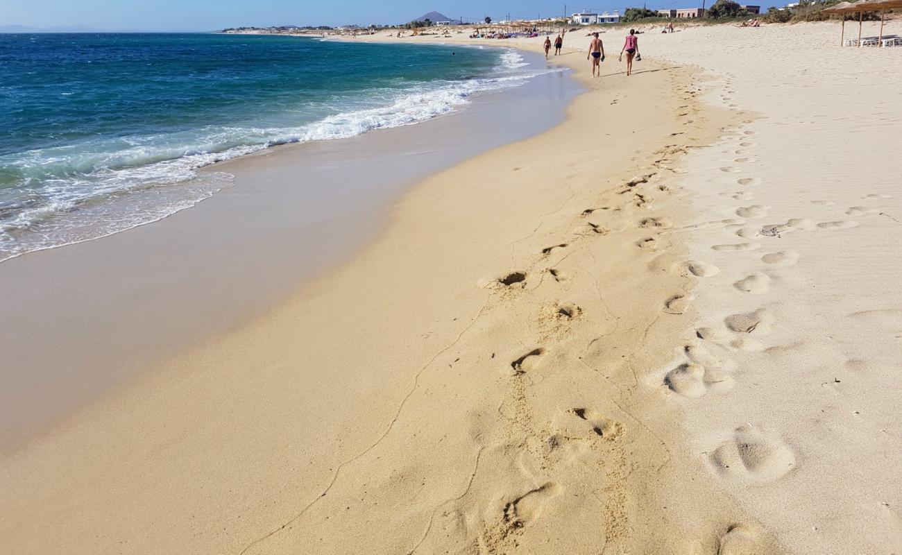 Maragkas beach'in fotoğrafı parlak ince kum yüzey ile