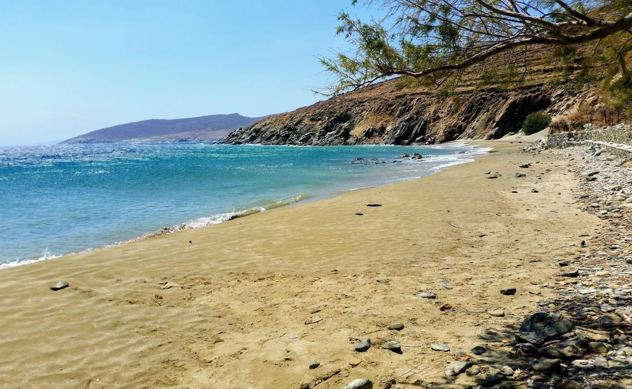 Santa Margarita'in fotoğrafı parlak kum yüzey ile