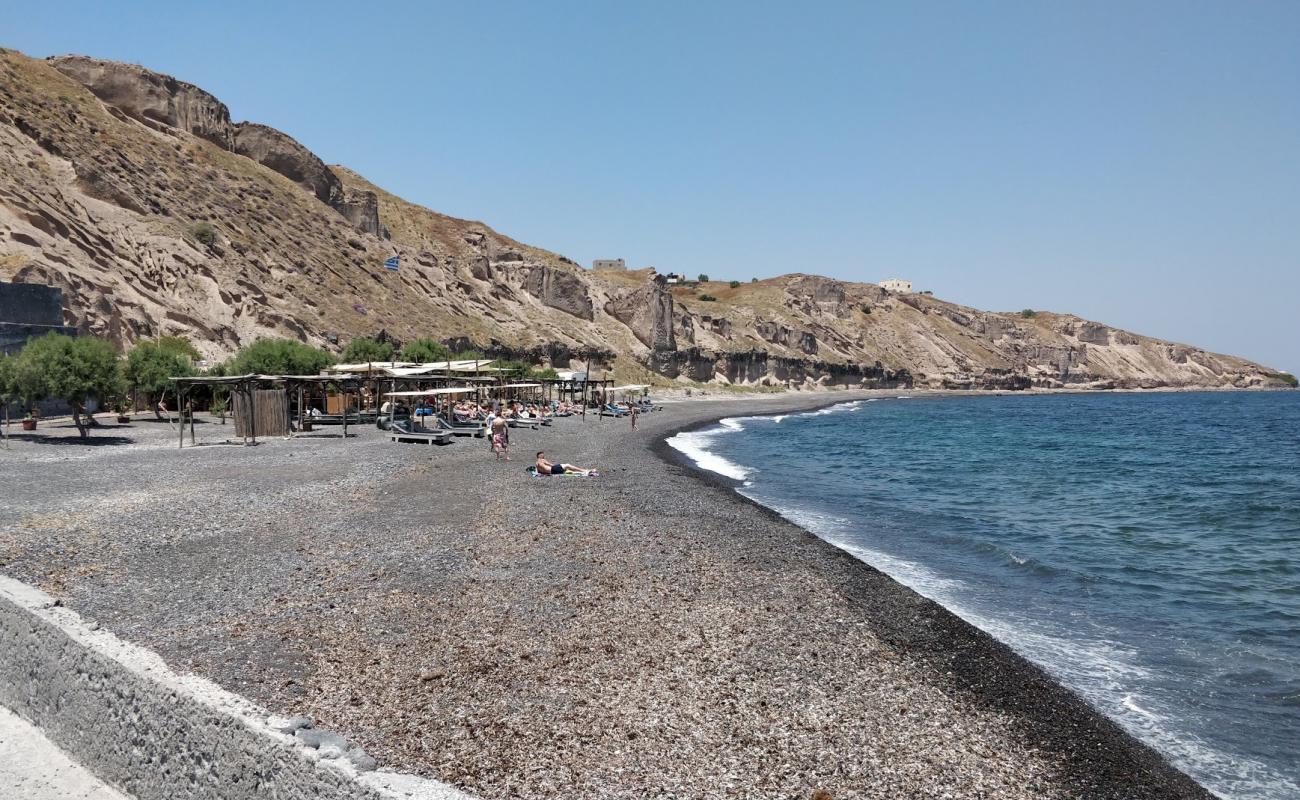 Kanakari beach'in fotoğrafı gri kum ve çakıl yüzey ile