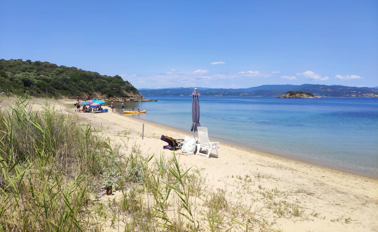 Faka beach'in fotoğrafı parlak kum yüzey ile