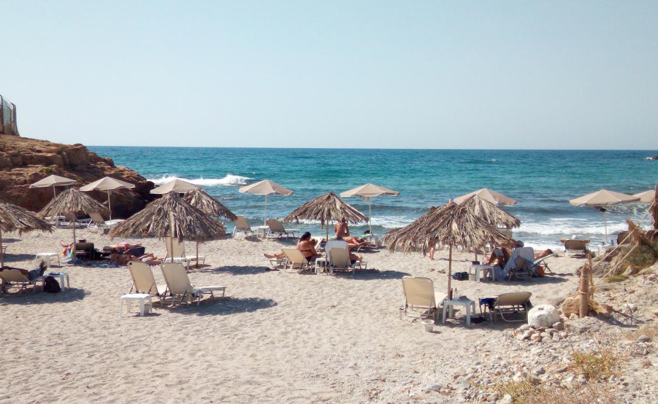 Avlaki Beach'in fotoğrafı gri kum ve çakıllar yüzey ile