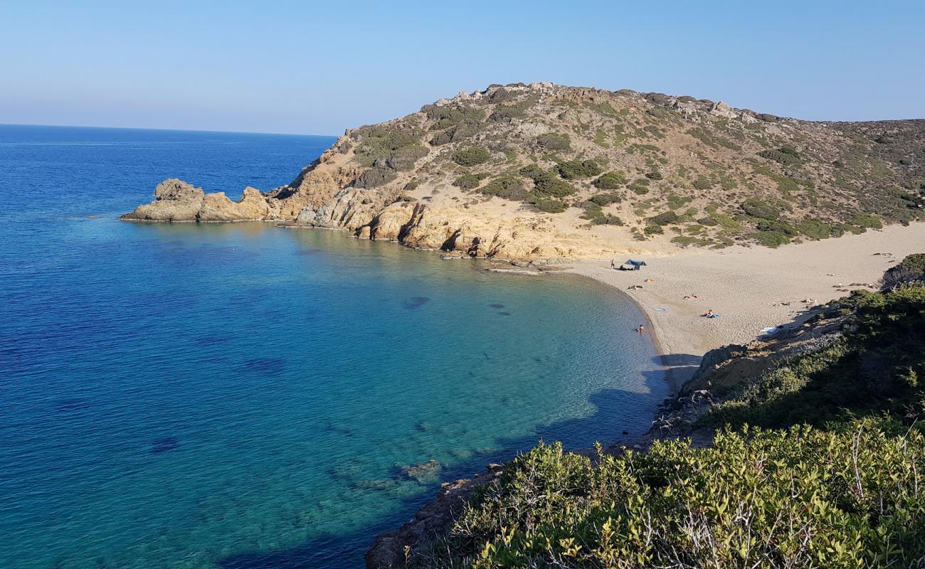 Psili Ammos beach'in fotoğrafı i̇nce bej kum yüzey ile