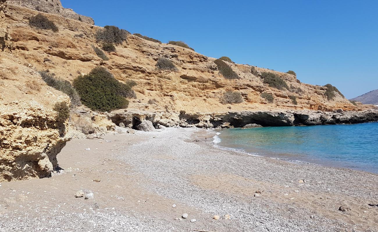 Kalami beach'in fotoğrafı gri ince çakıl taş yüzey ile