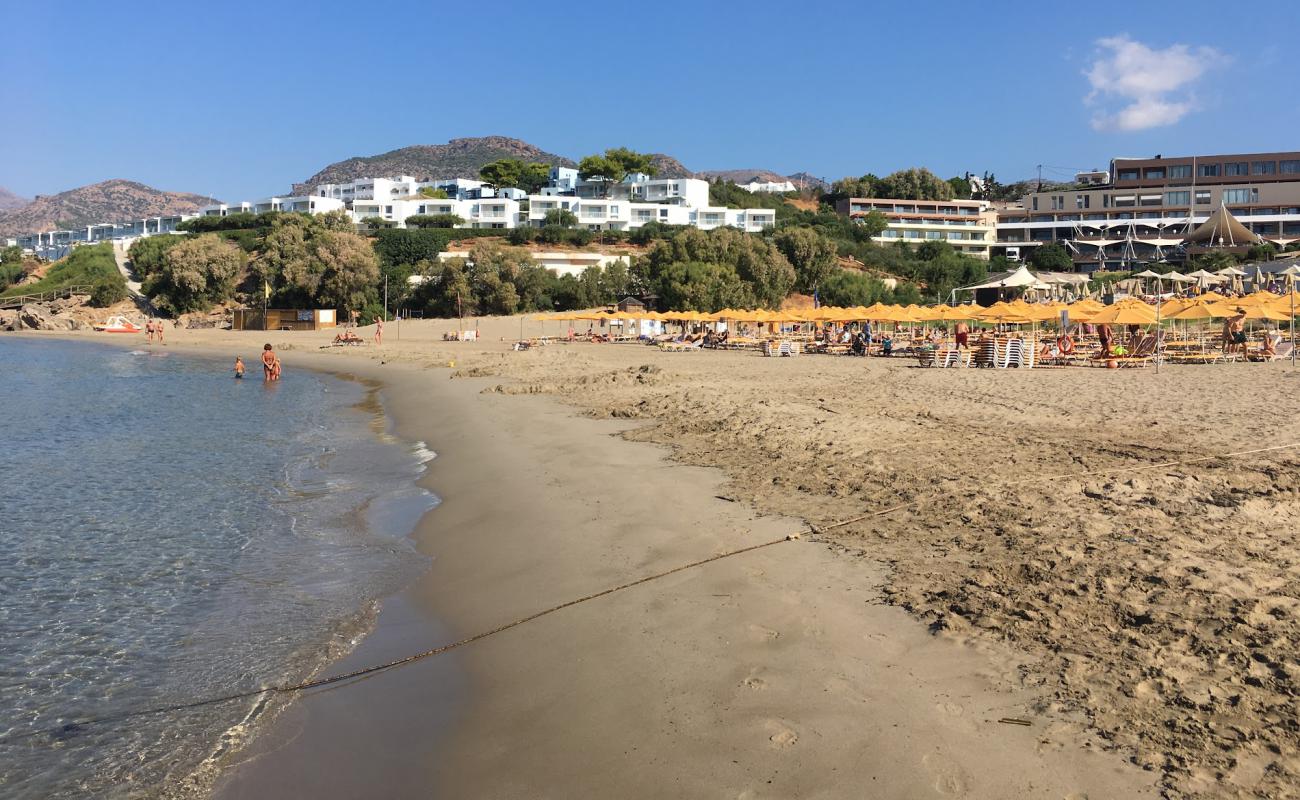 Lagoufa beach'in fotoğrafı açık bej kum yüzey ile
