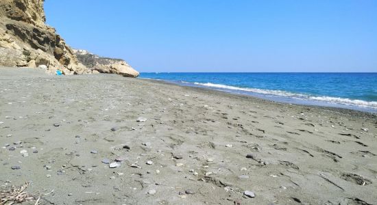 Vourdolakos beach