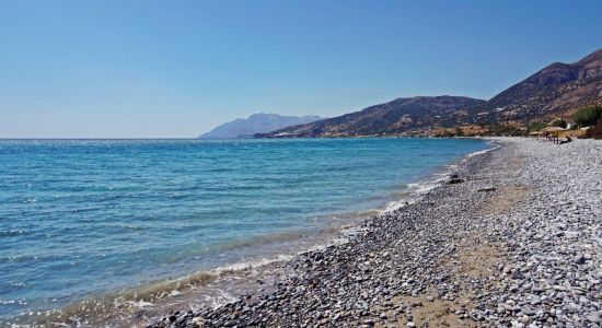 Monompouka beach