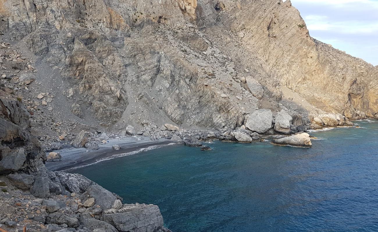 Washing beach'in fotoğrafı hafif çakıl yüzey ile