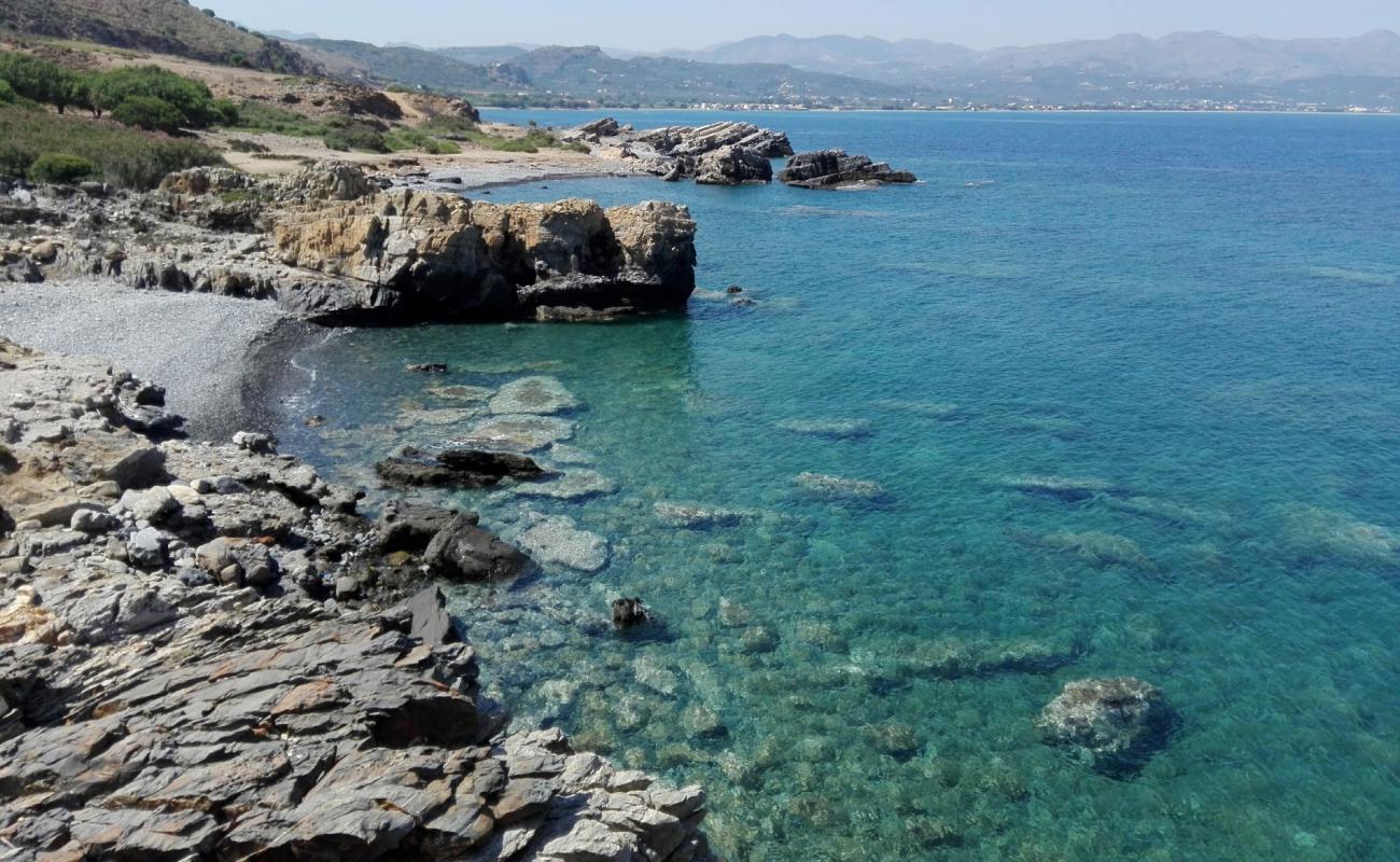 Honi beaches'in fotoğrafı taşlar yüzey ile