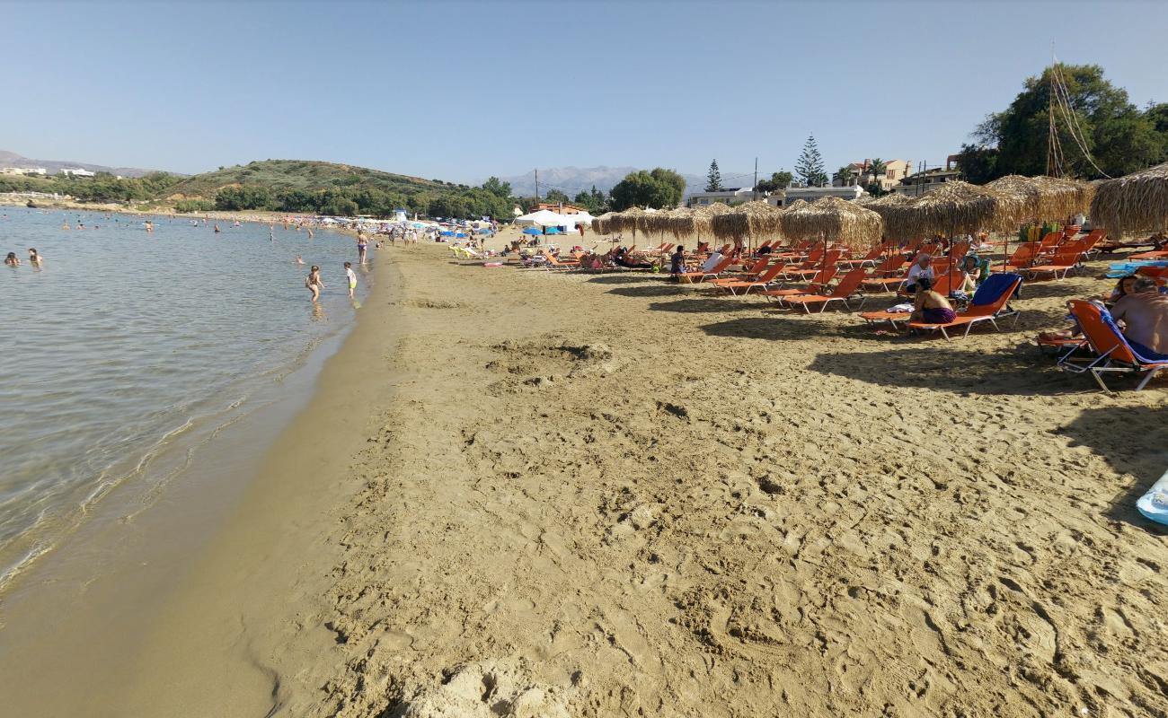 Golden Beach'in fotoğrafı - rahatlamayı sevenler arasında popüler bir yer