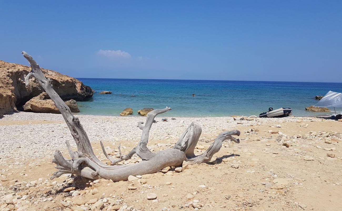 Fetife Beach'in fotoğrafı çakıl ile kum yüzey ile