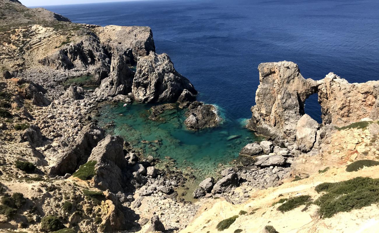 Kamarela'in fotoğrafı taşlar yüzey ile