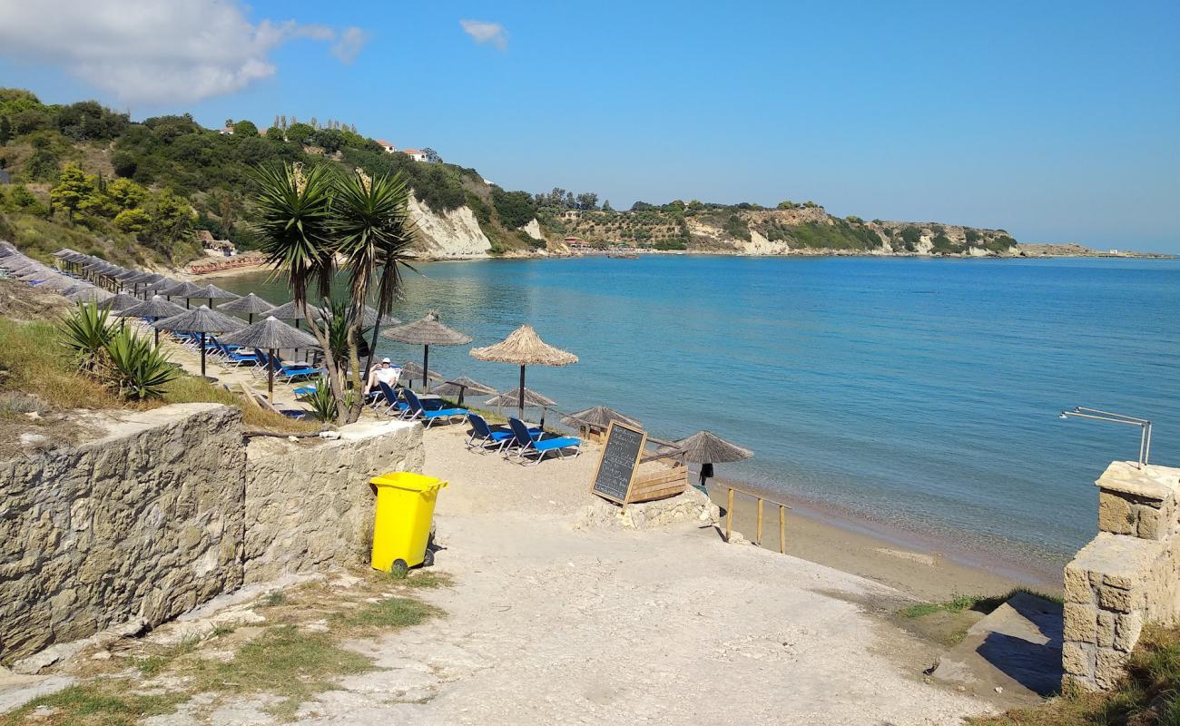 Porto Roma Beach'in fotoğrafı parlak kum yüzey ile