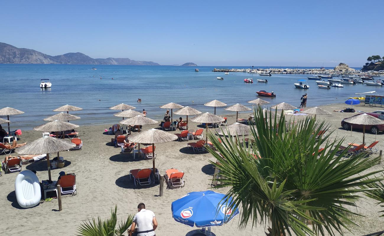 Laganas Beach III'in fotoğrafı açık bej kum yüzey ile