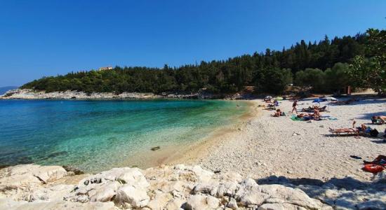 Emplisi beach