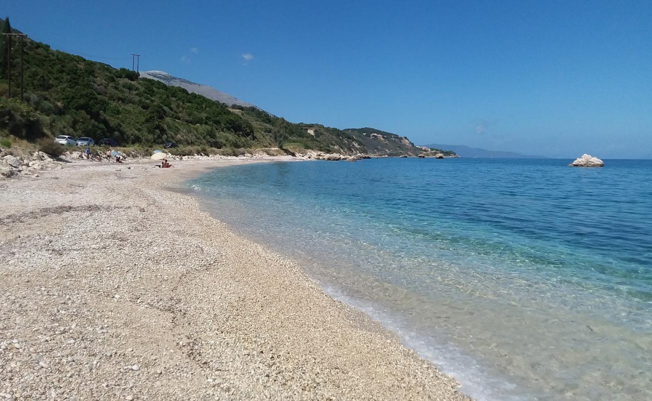 Cronidis beach'in fotoğrafı - rahatlamayı sevenler arasında popüler bir yer