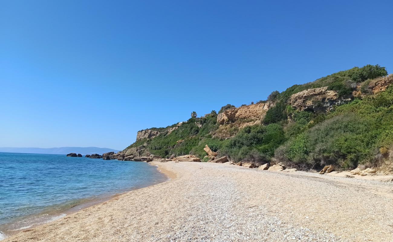 Skala plajı'in fotoğrafı çakıl ile kum yüzey ile