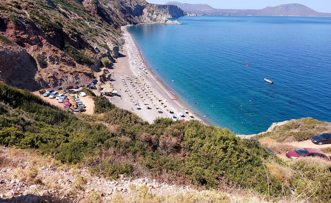 Paralia Firi Ammos'in fotoğrafı kahverengi çakıl yüzey ile