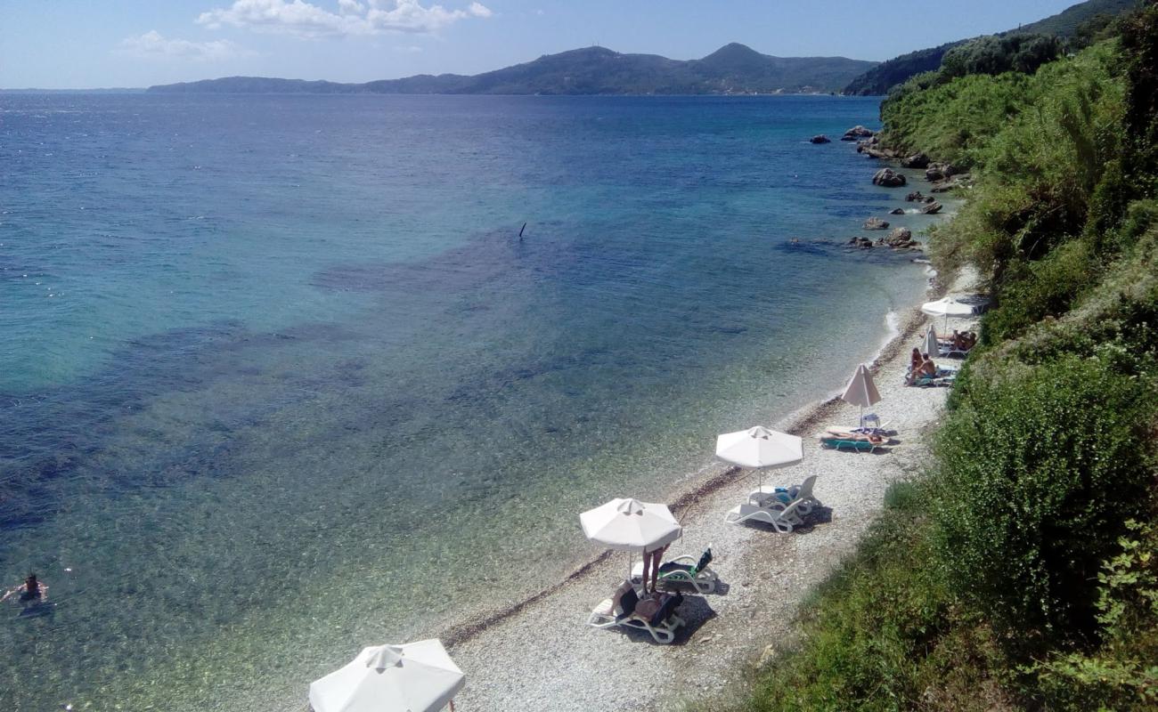 Aurora beach'in fotoğrafı gri çakıl taşı yüzey ile