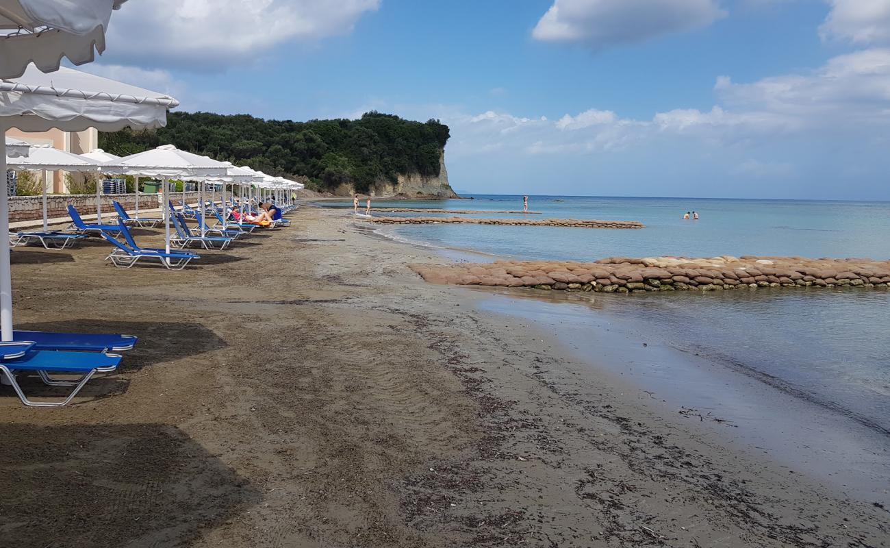 Roda beach'in fotoğrafı parlak kum yüzey ile