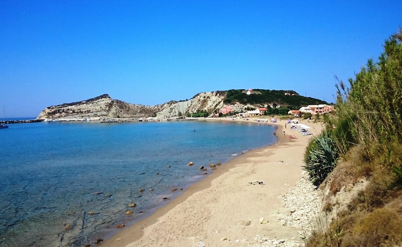 Ereikoussa Beach'in fotoğrafı açık bej kum yüzey ile