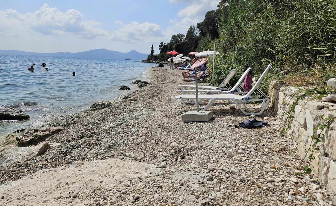 Corfu Maris Bellos Beach'in fotoğrafı kayalık arazi yüzey ile