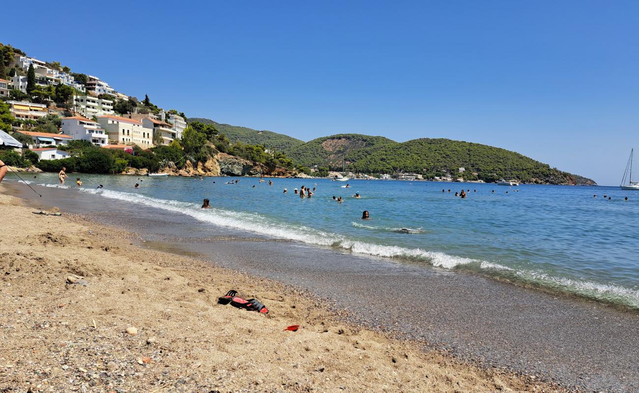 Paralia Kanali'in fotoğrafı açık bej kum yüzey ile