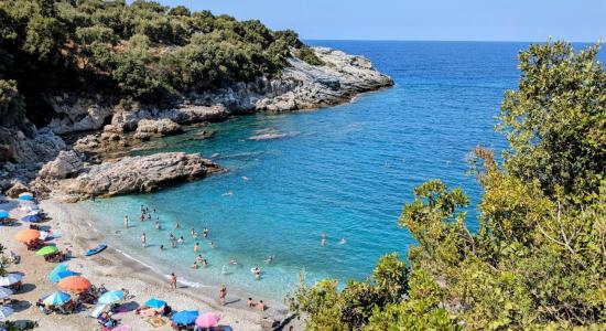 Labinou Beach