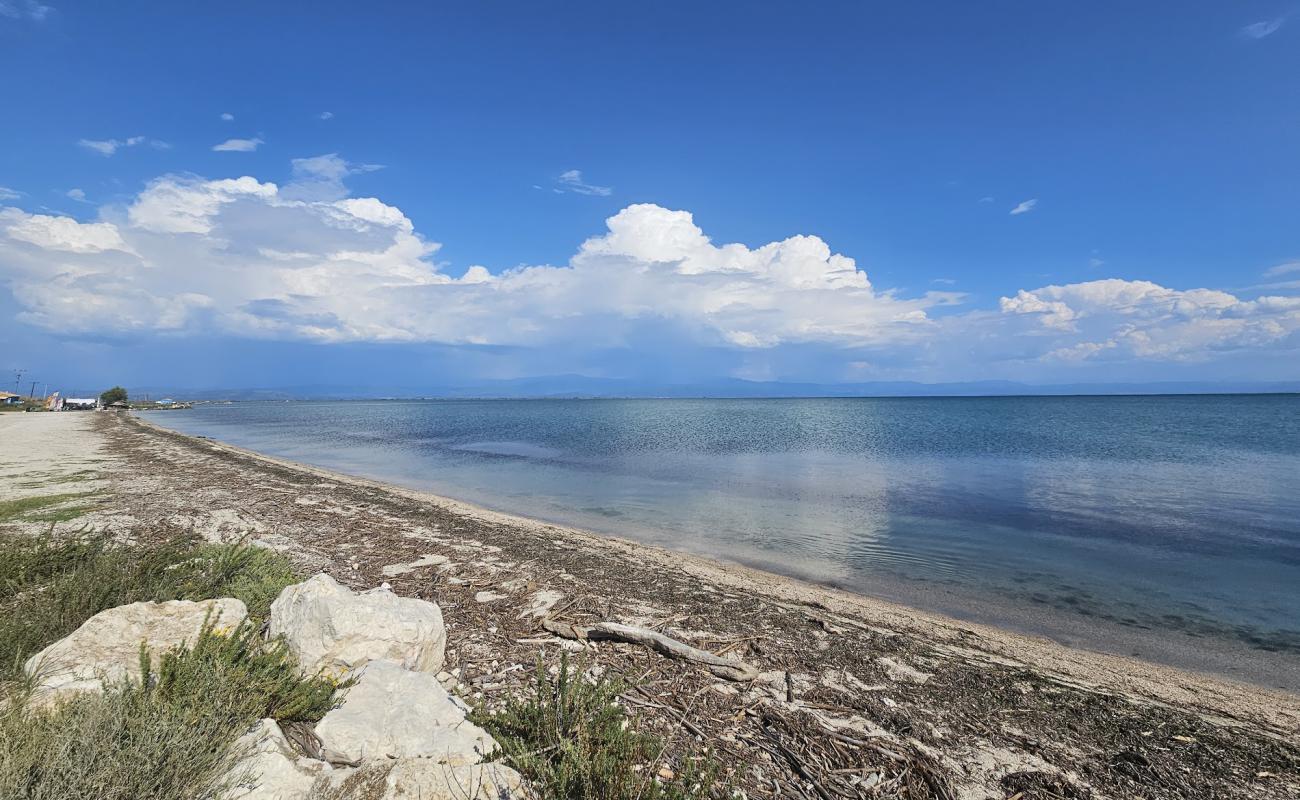 Fraxtis Beach'in fotoğrafı açık bej kum yüzey ile