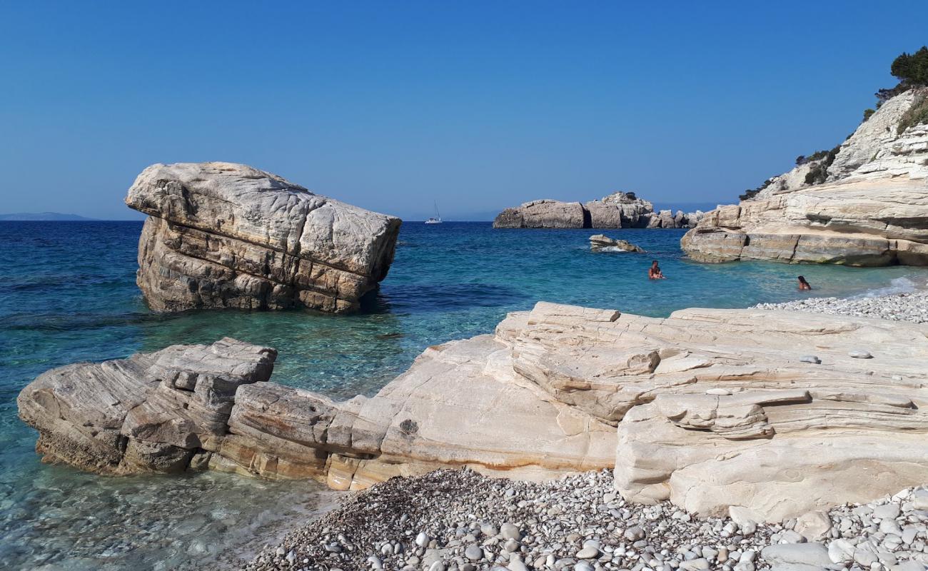 Meattie Buir's Beach'in fotoğrafı kayalık arazi yüzey ile
