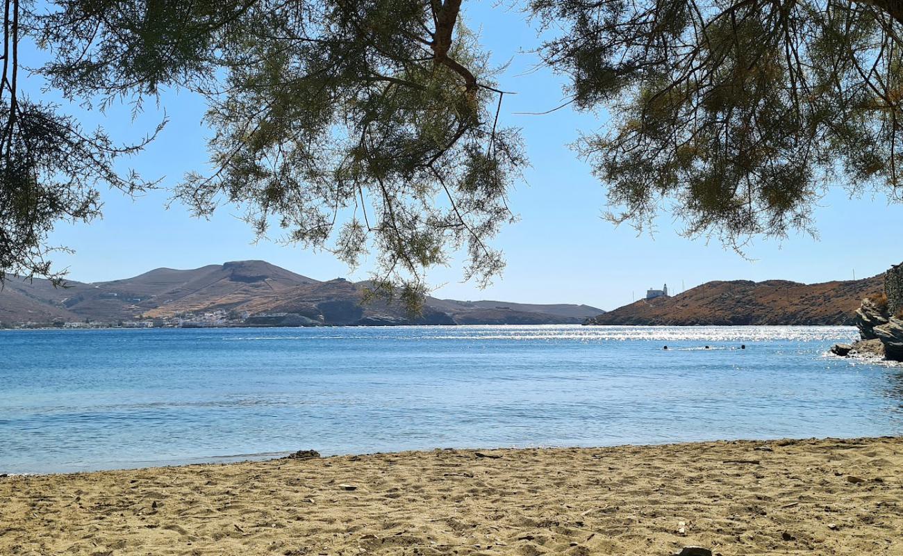 Kokka Beach'in fotoğrafı açık bej kum yüzey ile