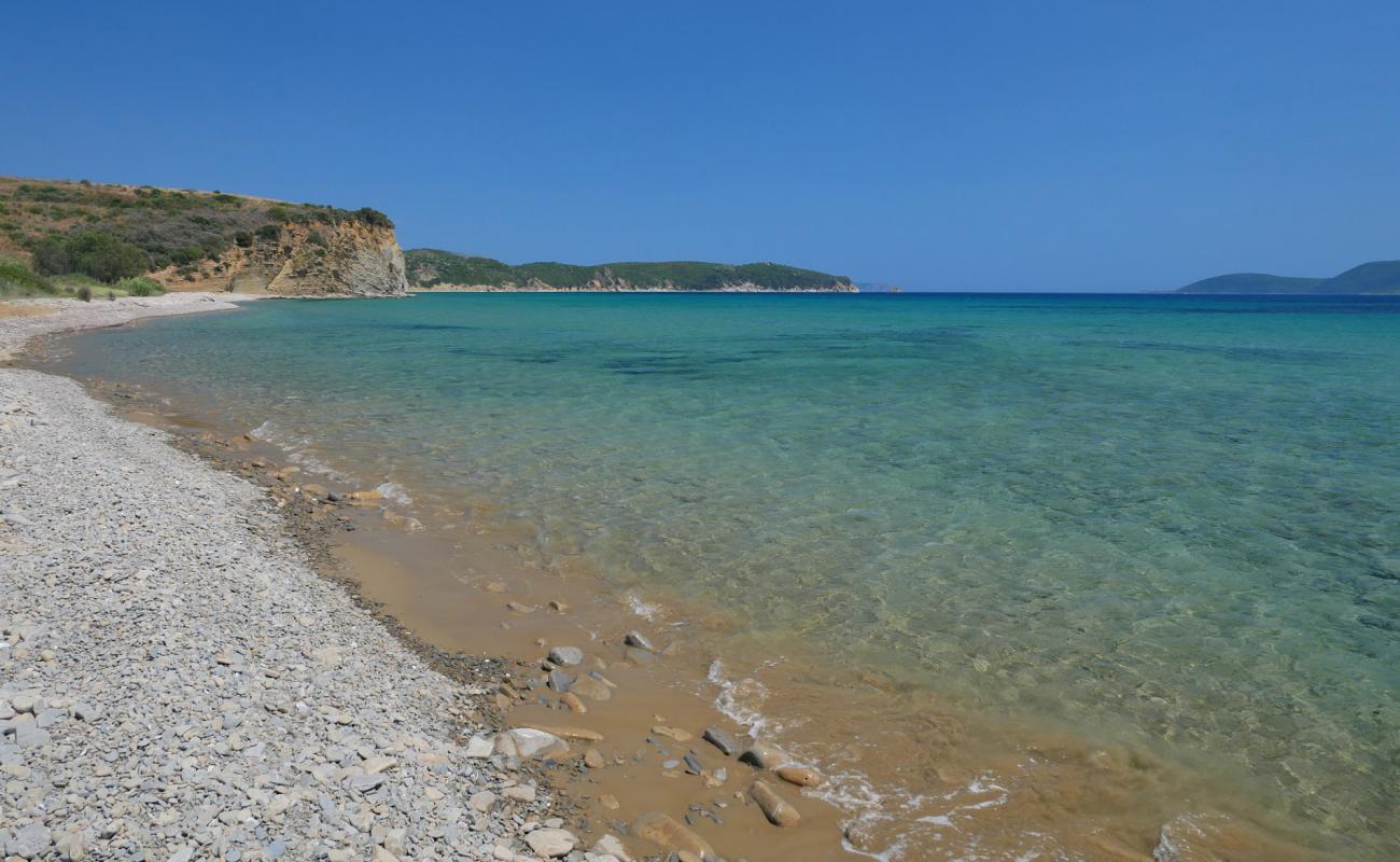 Krokala Beach'in fotoğrafı kayalık arazi yüzey ile