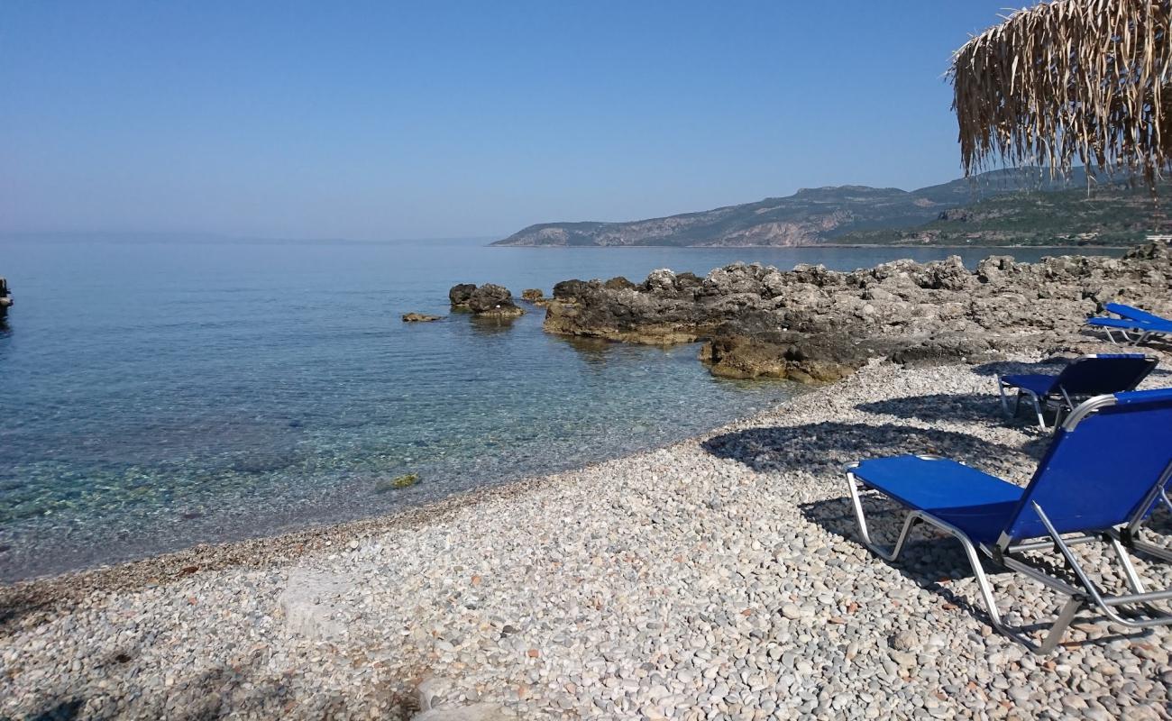 Salio Beach'in fotoğrafı gri çakıl taşı yüzey ile