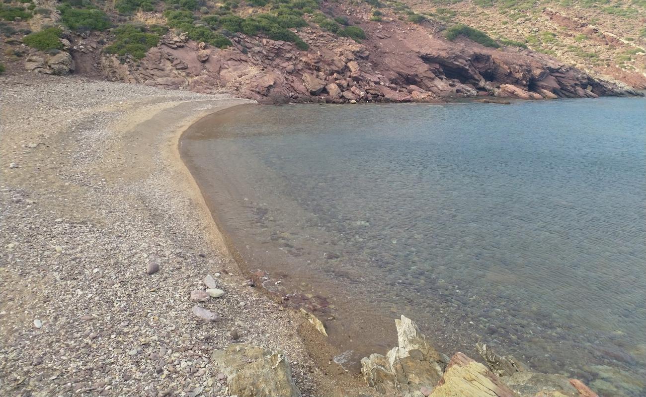 Beach Kokkinos'in fotoğrafı gri çakıl taşı yüzey ile