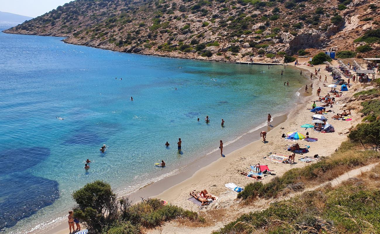 Maltezi Beach'in fotoğrafı açık bej kum yüzey ile