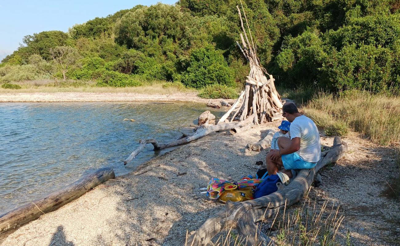 Korfovounia Beach'in fotoğrafı bej çakıl yüzey ile
