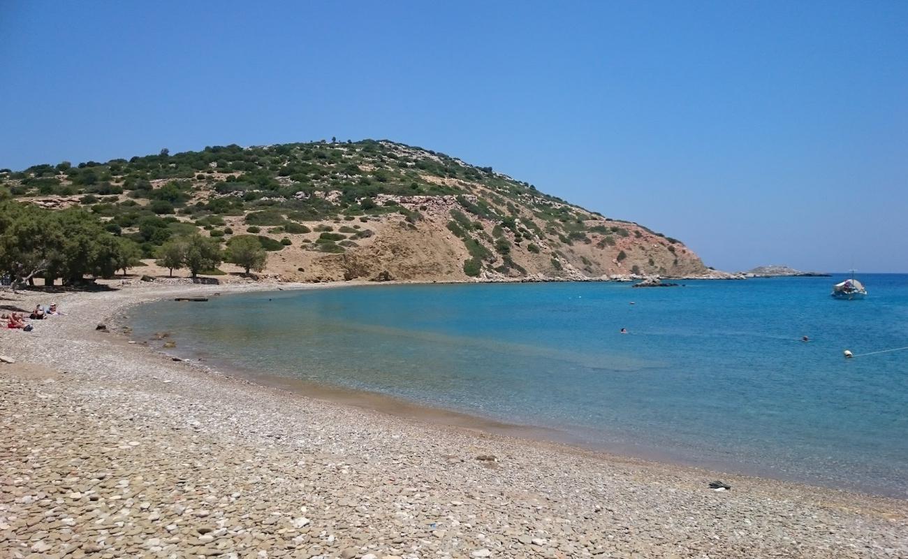 Seskli Beach'in fotoğrafı gri çakıl taşı yüzey ile