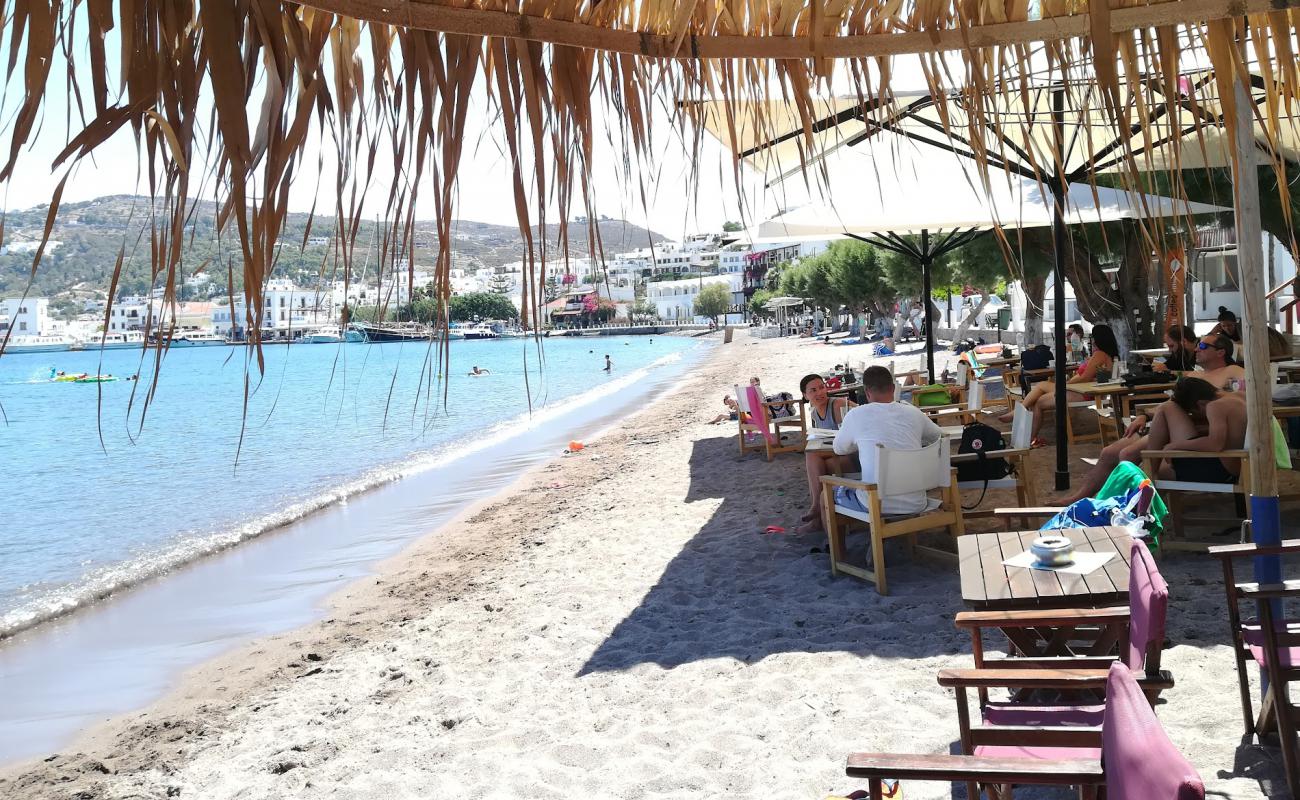 Skala Beach, Patmos'in fotoğrafı açık bej kum yüzey ile