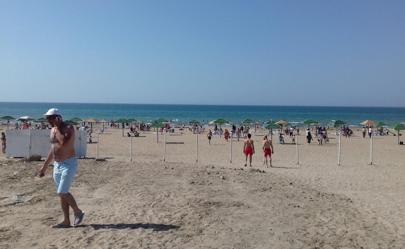 Pirsagi Beach'in fotoğrafı parlak kum yüzey ile