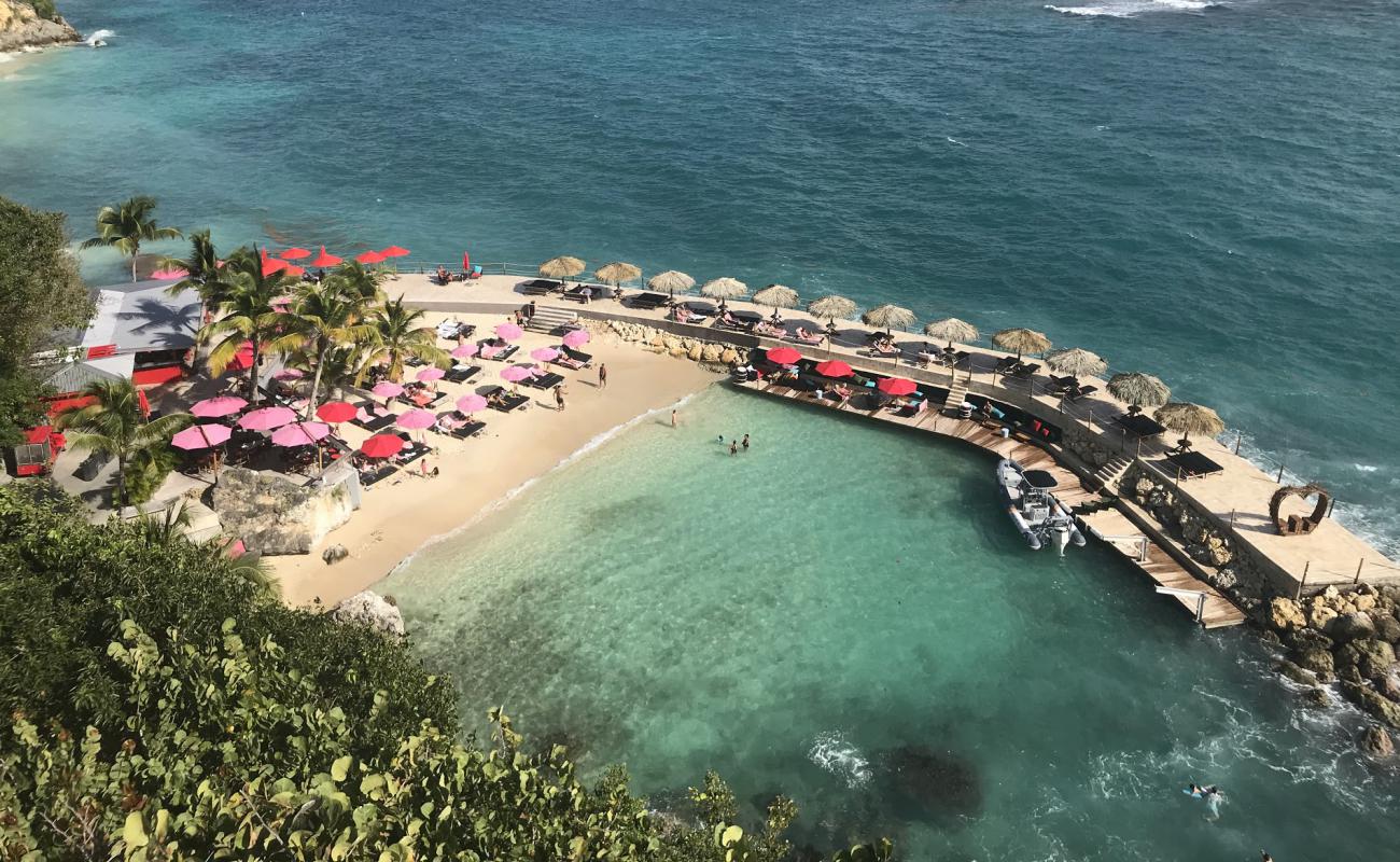 Toubana La Plage'in fotoğrafı i̇nce bej kum yüzey ile